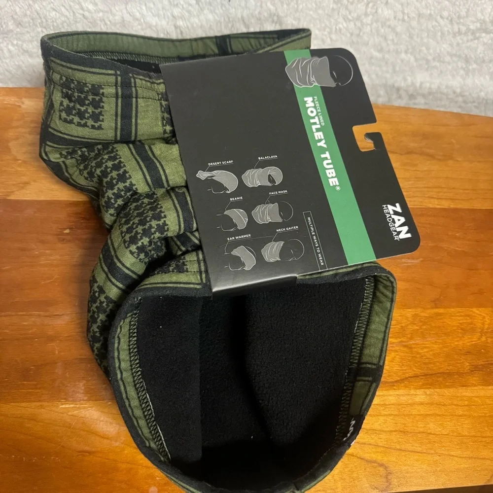 Zac Headgear Fleece Lined Motley Tube Multiple Way to Wear Green